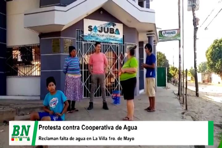 Lee más sobre el artículo Vecinos de La Villa 1ro, de Mayo protestan por falta de agua y acumulan vasijas en puertas de Cooperativa Sajuba