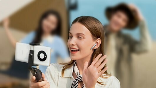 Lee más sobre el artículo MODA Y GRAN CALIDAD DE AUDIO: La serie de audífonos inalámbricos FreeBuds de Huawei marcan tendencia