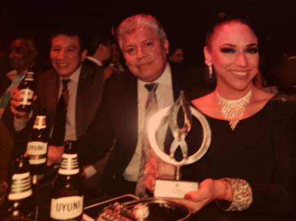 Lee más sobre el artículo Premios MAYA: Cerveza UYUNI recibió el galardón al Producto Industrial Revelación 2022.