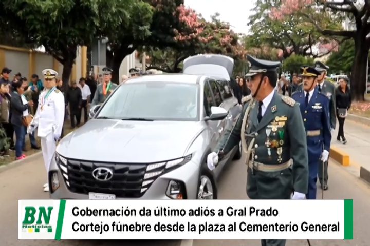 Lee más sobre el artículo Capilla ardiente en memoria del general Gary Prado, militares rinden honores y autoridades departamentales dan último adios