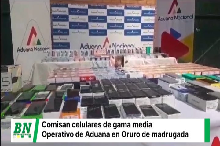 Lee más sobre el artículo Contrabando: Aduana comisó 967 celulares de media gama en Oruro