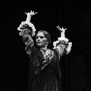 Lee más sobre el artículo La bailaora boliviana Milena Tejada regresa a Bolivia paraestrenarCRECIENTE,su reciente espectáculo de flamenco